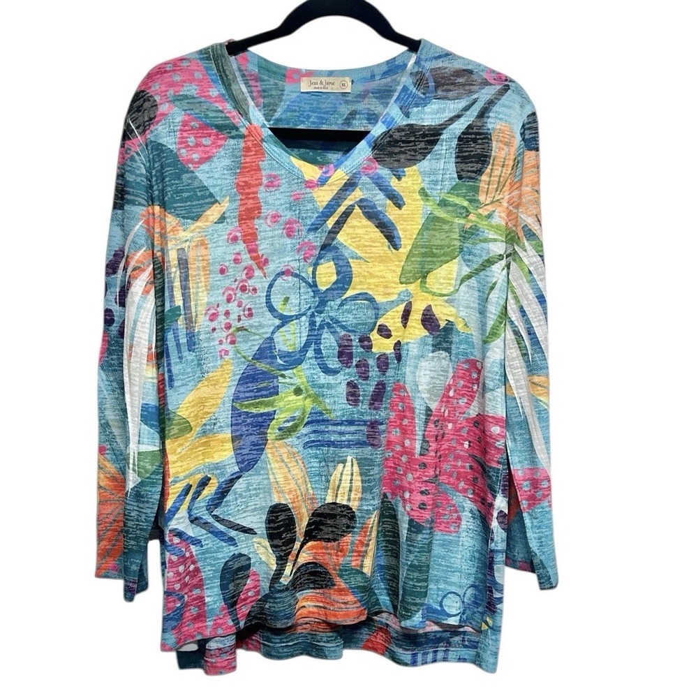 Jess & Jane‎ Burnout Hi-Low Tunic Top Floral Abstract Artsy Lightweight AJ3